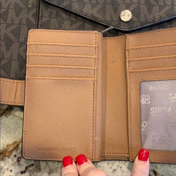 MK bag and wallet - Picture 3 of 8